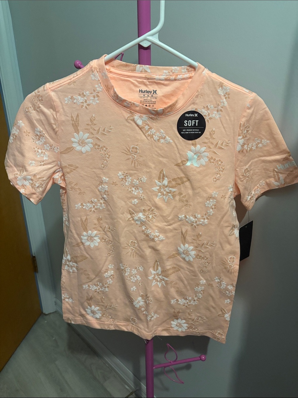 Hurley Peach Floral Short Sleeve Tee